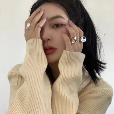 湖畔春晓